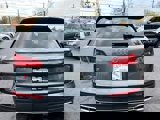 Used 2018 Audi SQ5 Prestige w/ Prestige Package image 5