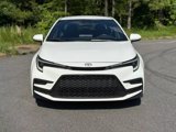 Used 2023 Toyota Corolla SE image 2