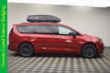 New 2025 Chrysler Pacifica Select w/ Fav Edition Package image 4