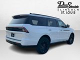 New 2025 Lincoln Navigator Reserve image 5