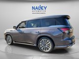 New 2025 INFINITI QX80 Luxe image 3