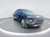 New 2025 Buick Envista Avenir image 2