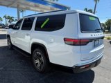 Used 2023 Jeep Wagoneer L Series II image 6