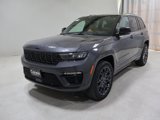 New 2025 Jeep Grand Cherokee Summit image 3