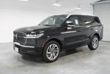 New 2025 Lincoln Navigator Reserve image 3