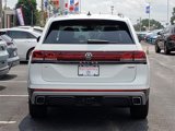 New 2025 Volkswagen Atlas Peak Edition SE image 4