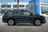 New 2025 Honda Pilot Touring image 3
