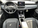 New 2025 Jeep Compass Latitude image 4