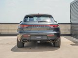 Certified 2025 Porsche Macan image 6