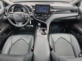 Used 2023 Toyota Camry SE image 2