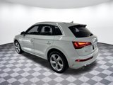 Certified 2025 Audi Q5 2.0T Premium Plus image 3