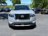 New 2025 Nissan Pathfinder Platinum image 4