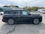 New 2025 INFINITI QX80 Luxe image 2