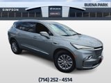 Used 2023 Buick Enclave Essence image 3