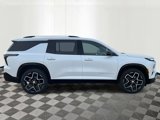 New 2025 Chevrolet Traverse High Country w/ LPO, Floor Liner Package image 5