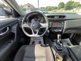 Used 2018 Nissan Rogue SV w/ Premium Package image 4