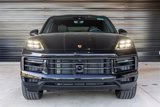 Certified 2025 Porsche Cayenne image 2