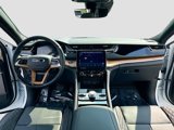 New 2025 Jeep Grand Cherokee Summit image 3