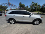 Used 2017 Kia Sorento AWD w/ LX V6 Convenience Package image 2