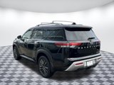 New 2025 Nissan Pathfinder SL w/ SL Premium Package image 5