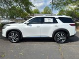 New 2025 Nissan Pathfinder Platinum image 4