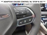 Used 2023 Chrysler Pacifica Limited image 4