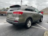 Used 2018 Kia Sorento LX image 6