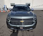 Used 2023 Chevrolet Suburban Premier image 3