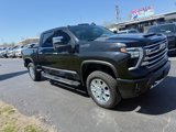 Used 2024 Chevrolet Silverado 2500 High Country w/ High Country Premium Package image 2