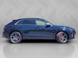 New 2025 Audi RS Q8 performance image 3