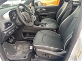 New 2026 Chrysler Pacifica Limited image 4