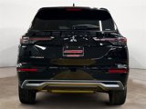 New 2025 Mitsubishi Outlander SE image 6