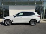 New 2025 BMW X5 xDrive50e image 2