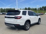 New 2025 Honda Pilot EX-L image 3