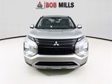 New 2024 Mitsubishi Outlander SE image 2