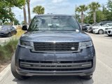Used 2025 Land Rover Range Rover SE image 2