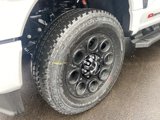 New 2025 Ford F250 4x4 Crew Cab Super Duty image 6
