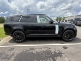 New 2025 Land Rover Range Rover Long Wheelbase SE image 2