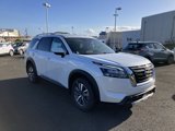 New 2025 Nissan Pathfinder SL image 2