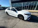 Used 2023 Toyota Camry SE image 2