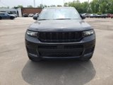 New 2025 Jeep Grand Cherokee L Altitude image 2