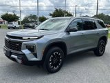 Used 2024 Chevrolet Traverse Z71 image 3
