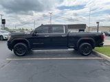 Used 2023 GMC Sierra 2500 Denali w/ Denali Black Diamond Edition image 4