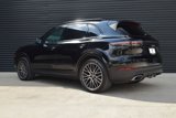 Used 2023 Porsche Cayenne image 3