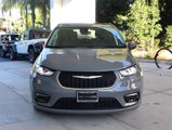 New 2023 Chrysler Pacifica Touring-L image 2