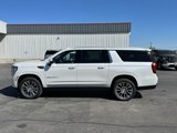 New 2025 GMC Yukon XL Denali w/ Denali Reserve Package image 3
