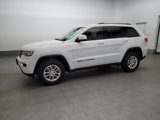 Used 2019 Jeep Grand Cherokee Laredo image 2