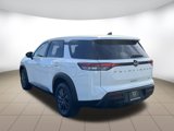 Used 2023 Nissan Pathfinder S image 5