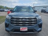 New 2025 Ford Explorer Active image 2