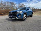 New 2025 Volkswagen Atlas Cross Sport SEL image 2